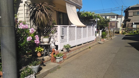 テラスリフォーム！白いテラスでお誕生日祝い