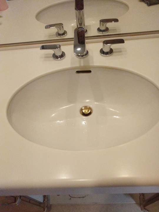 洗面台水栓の金具交換工事！