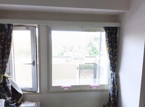 マンション　リビングトイレ内窓設置リフォーム