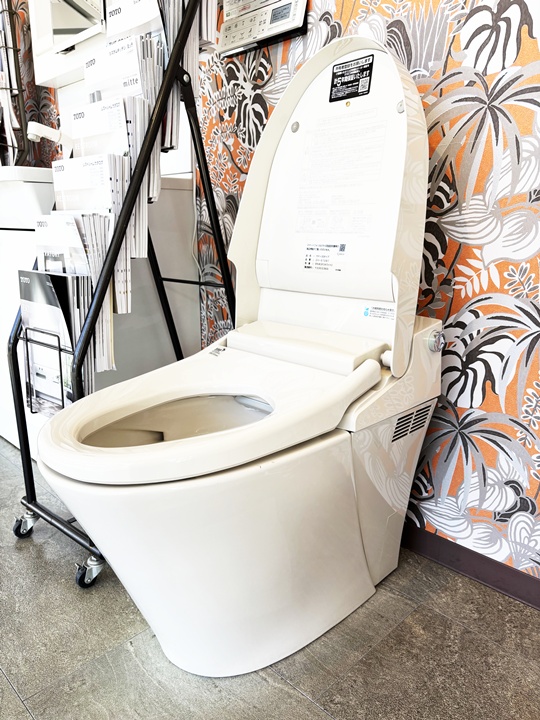 コンパクトなタンクレストイレ「サティスＳ」