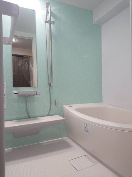 TOTO「リモデルバス」キレイが続く浴室空間