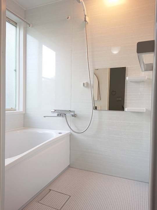 TOTO「サザナ」心地よさ・清掃性に優れた浴室へ