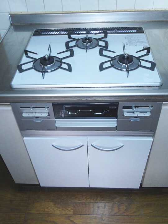 ビルトインコンロ交換・オーブン撤去から収納スペースに