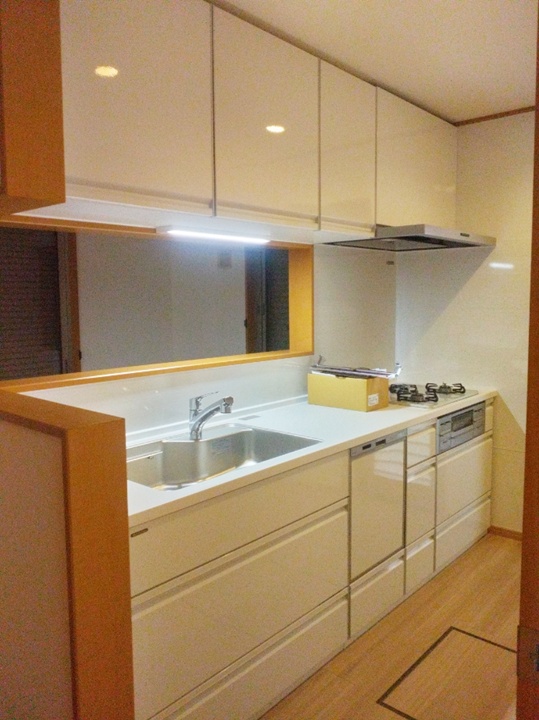 タカラ「トレーシア」豊富な機能！家事ラクキッチン空間