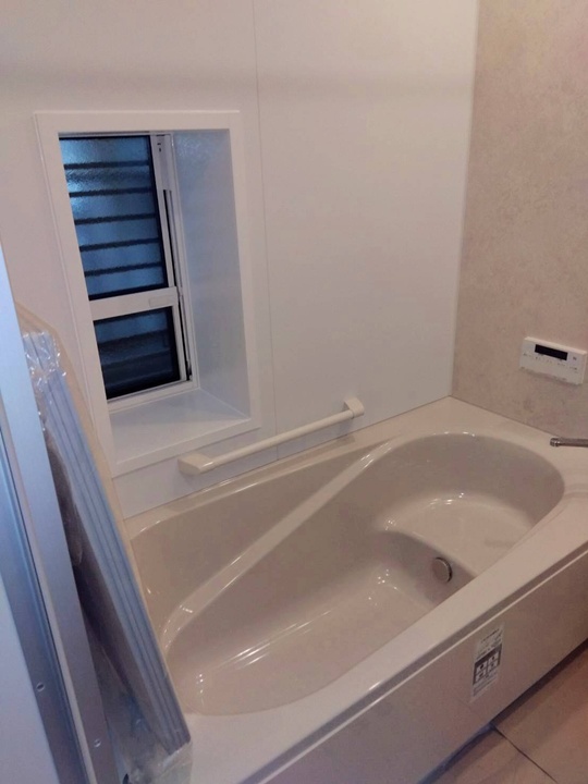 寒さも段差も解消！快適浴室リフォーム