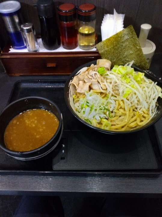 750g完食！話題の特盛つけ麺を実食
